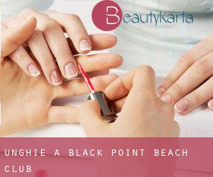 Unghie a Black Point Beach Club